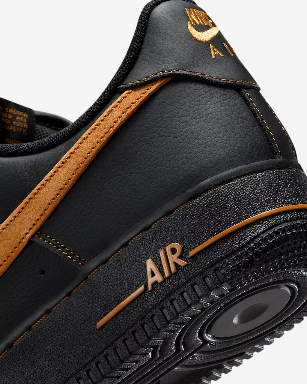 Nike Air Force 1 '07 LV8