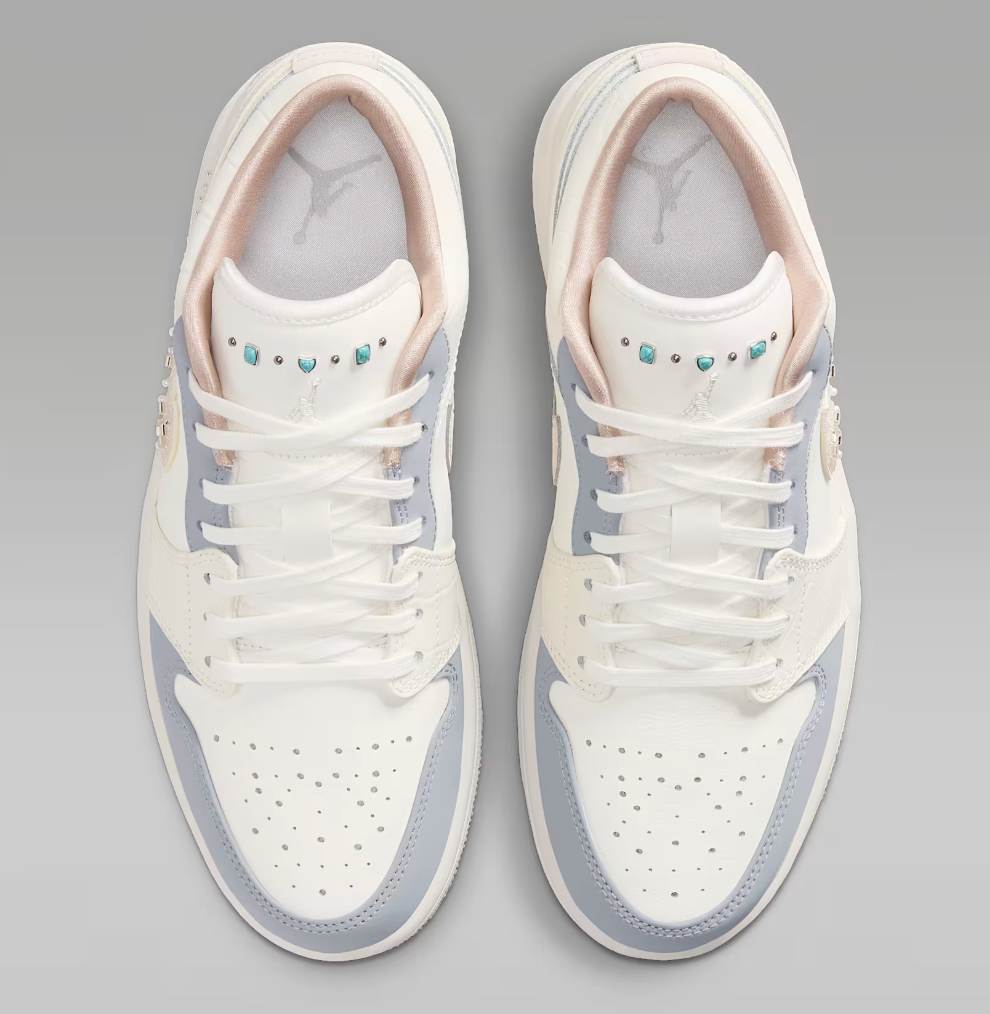 Air Jordan 1 Low