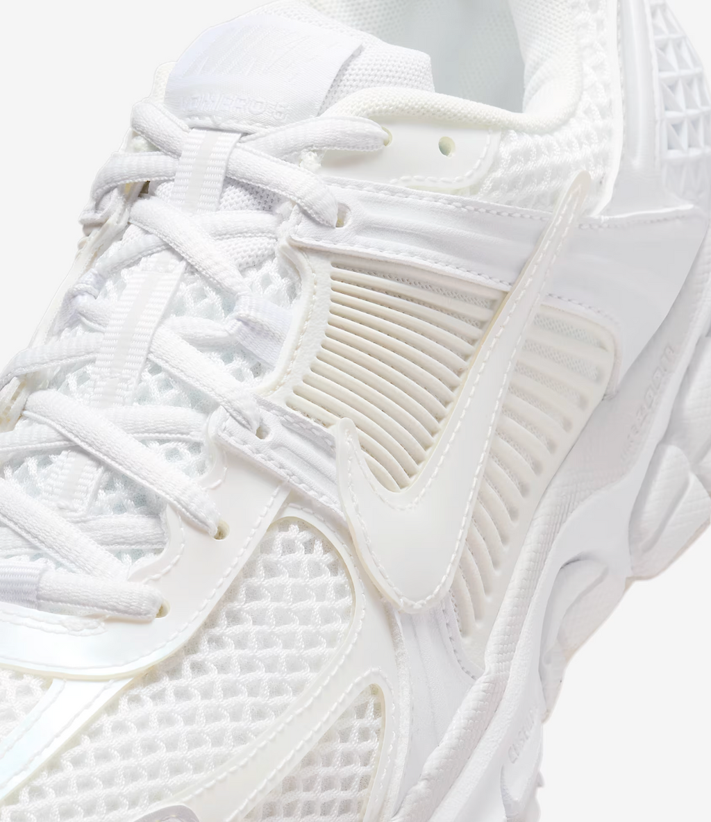 Nike Zoom Vomero 5 SE