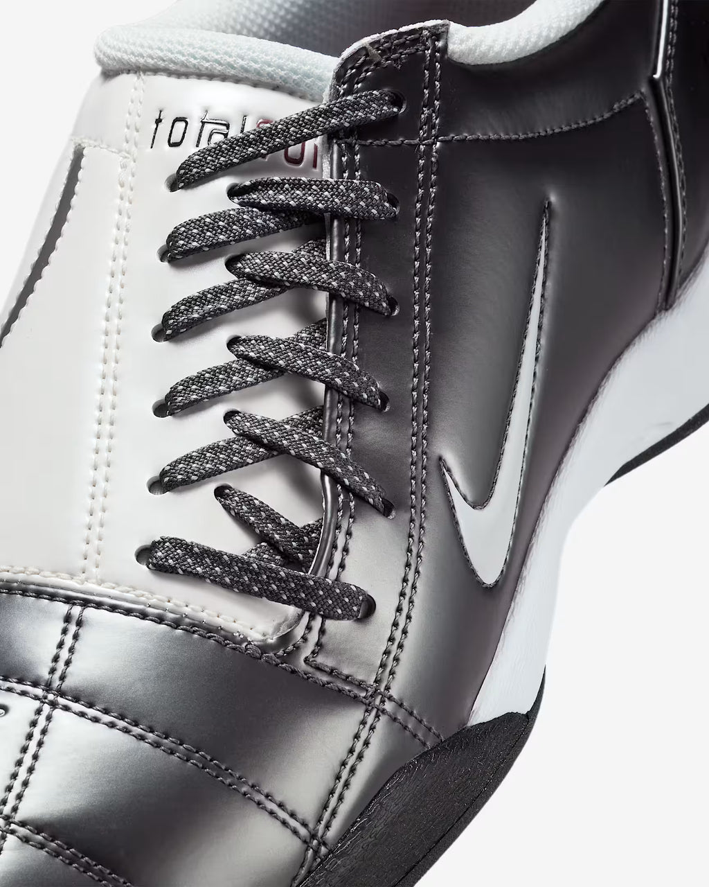 Nike Total 90